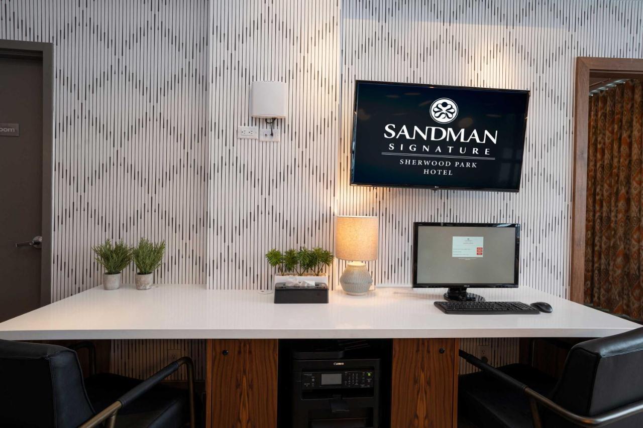 Sandman Signature Sherwood Park Hotel Buitenkant foto